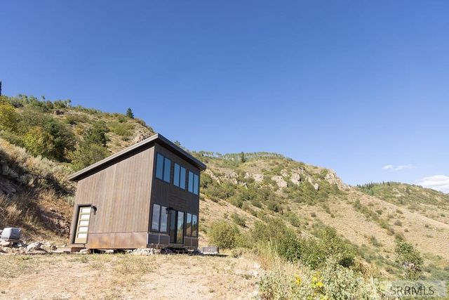 170 Maple Heights, Irwin, ID 83428