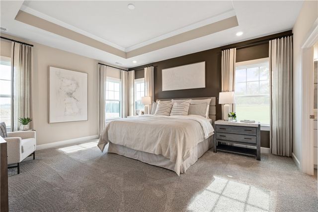 128 Hollow Oak Drive, Coraopolis, PA 15108