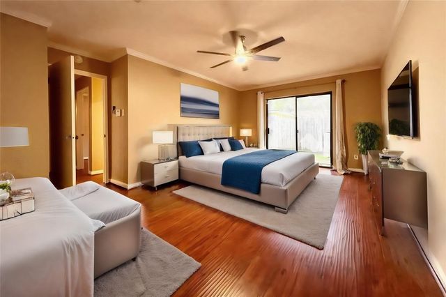 11954 Brook Meadows Lane, Meadows Place, TX 77477