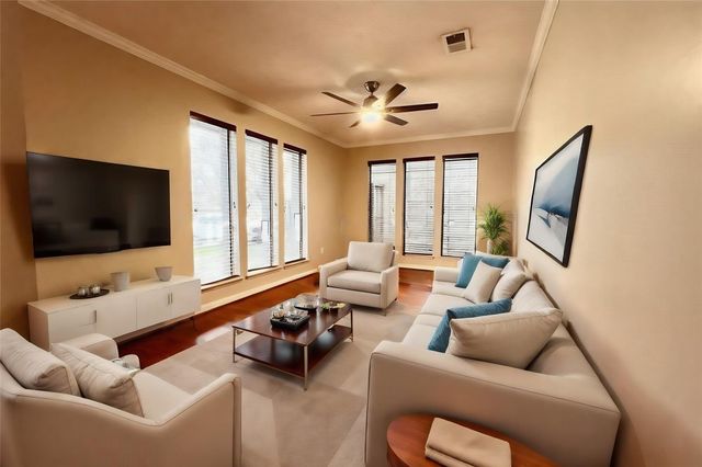 11954 Brook Meadows Lane, Meadows Place, TX 77477
