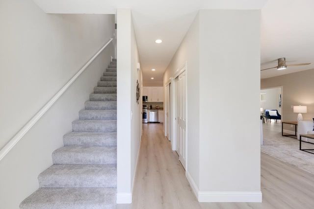 31 Dunslee Way, Scotts Valley, CA 95066