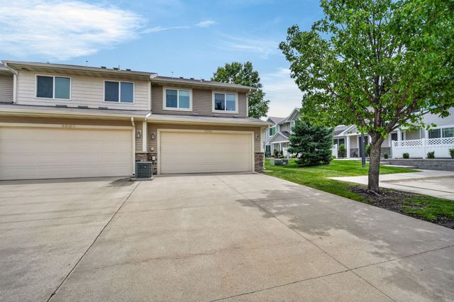 8601 Westown Parkway 33101, West Des Moines, IA 50266