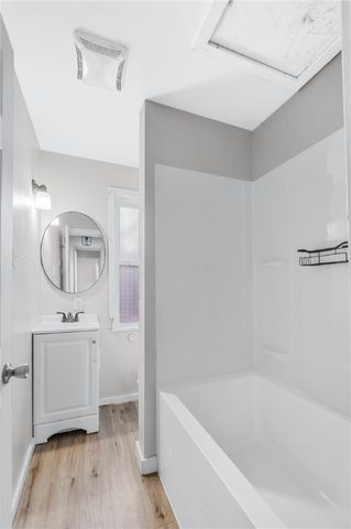 559 Glenwood Avenue, Ambridge, PA 15003