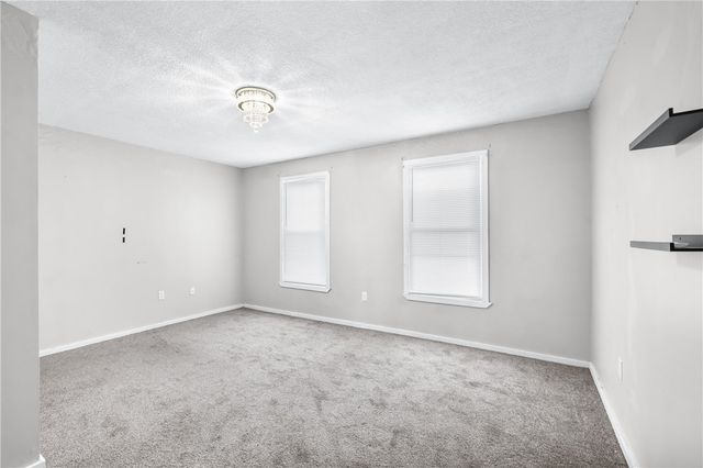 559 Glenwood Avenue, Ambridge, PA 15003