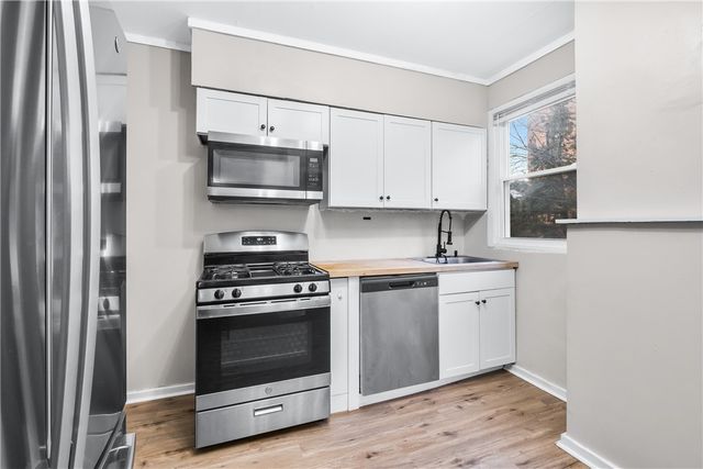 559 Glenwood Avenue, Ambridge, PA 15003