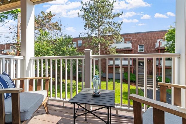 276 Albion Street 12, Wakefield, MA 01880
