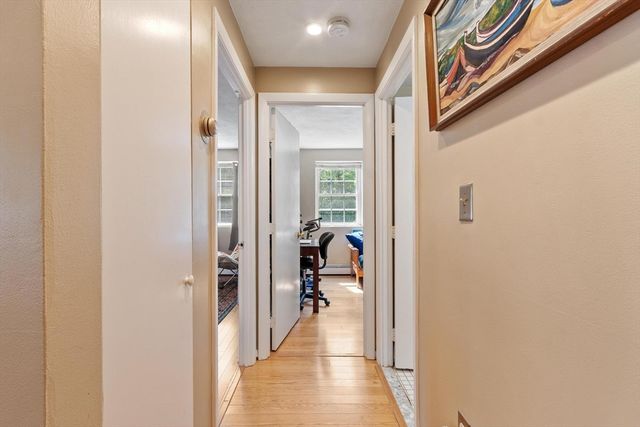 276 Albion Street 12, Wakefield, MA 01880