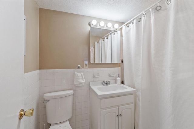276 Albion Street 12, Wakefield, MA 01880