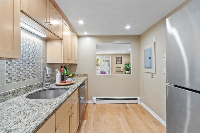 276 Albion Street 12, Wakefield, MA 01880