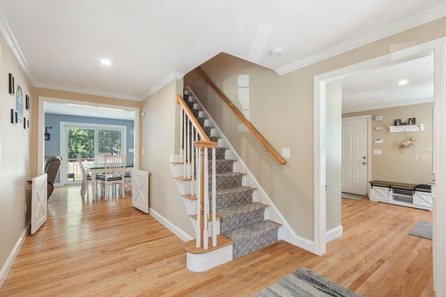 11 Draper Ave, North Attleboro, MA 02760