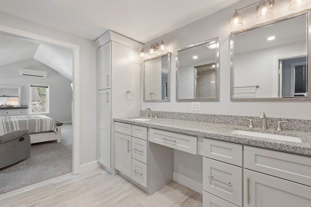 11 Draper Ave, North Attleboro, MA 02760
