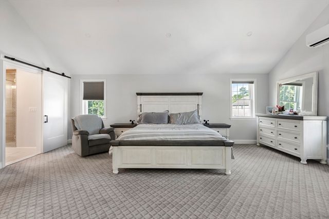 11 Draper Ave, North Attleboro, MA 02760