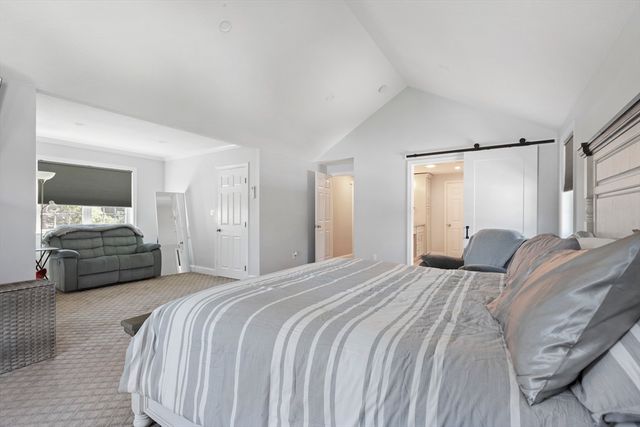 11 Draper Ave, North Attleboro, MA 02760