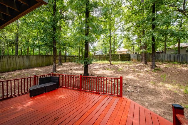 121 Pin Oak Cove, Maumelle, AR 72113