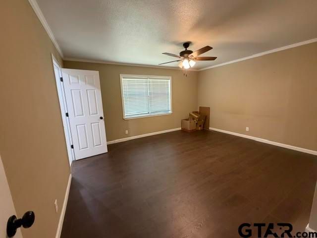 308 N Graden Club Dr., Overton, TX 75684