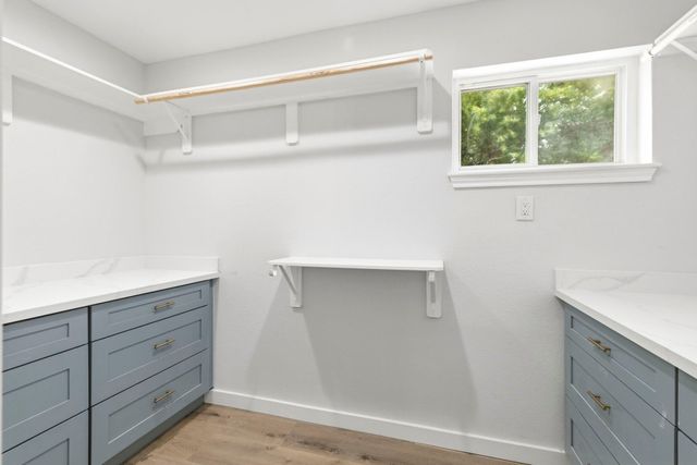 15215 Parkville Drive, Houston, TX 77068