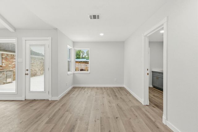 15215 Parkville Drive, Houston, TX 77068
