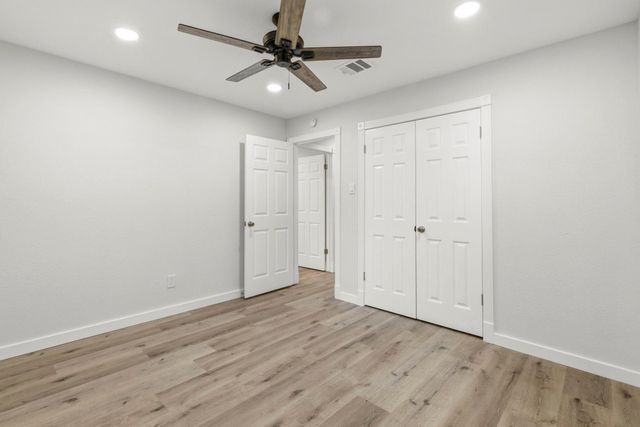 15215 Parkville Drive, Houston, TX 77068