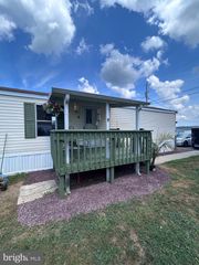 47 OURS DR, Martinsburg, WV 25405
