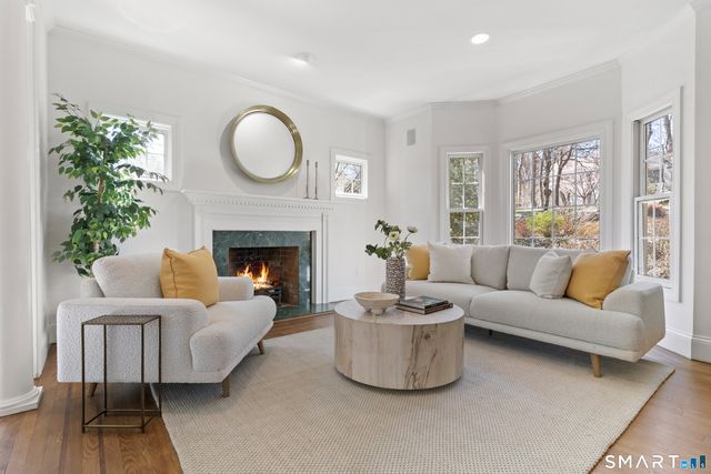 350 Chestnut Hill Road, Norwalk, CT 06851