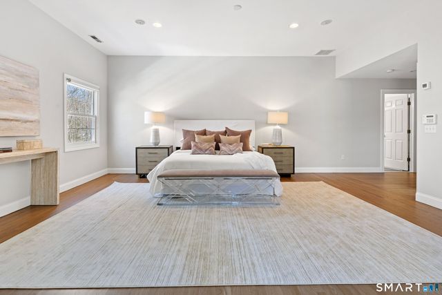 350 Chestnut Hill Road, Norwalk, CT 06851