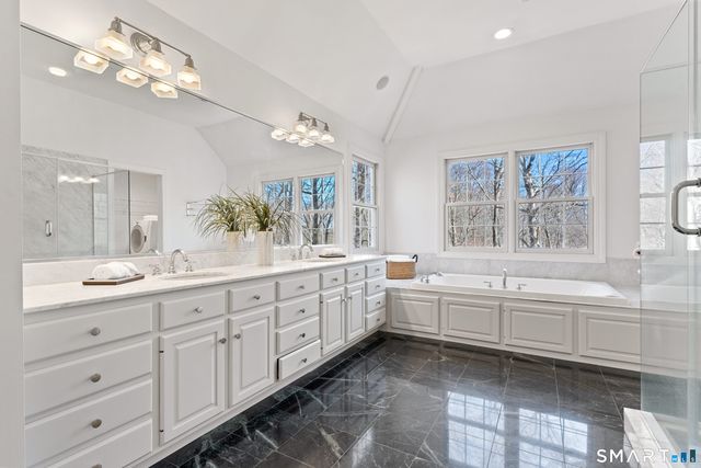 350 Chestnut Hill Road, Norwalk, CT 06851