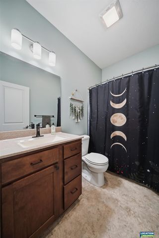 2855 W Rose Street, Lincoln, NE 68522