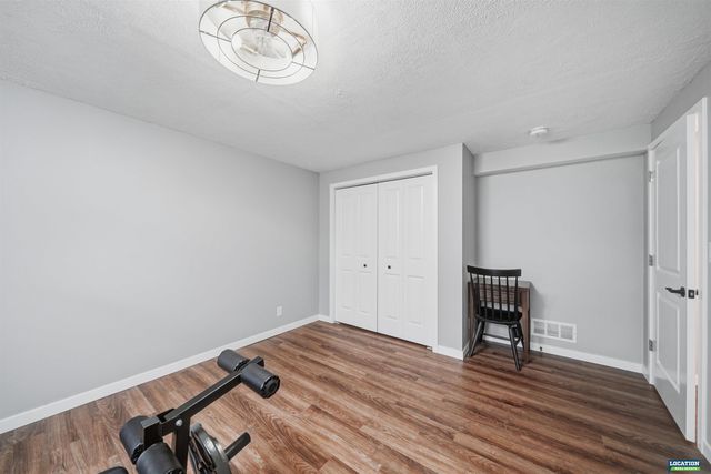 2855 W Rose Street, Lincoln, NE 68522
