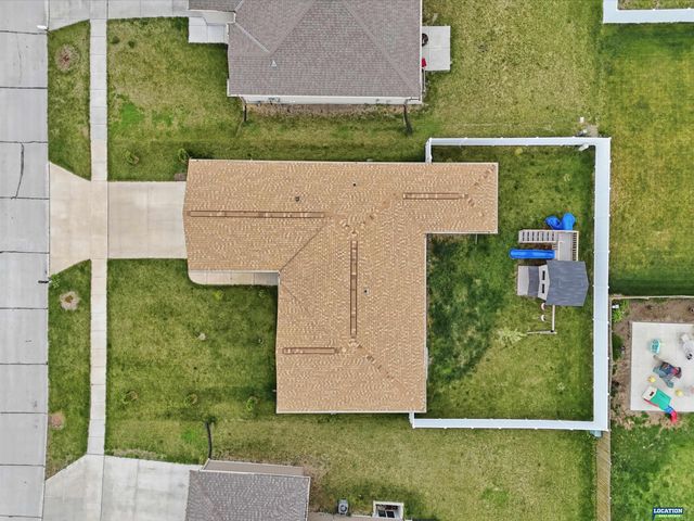 2855 W Rose Street, Lincoln, NE 68522