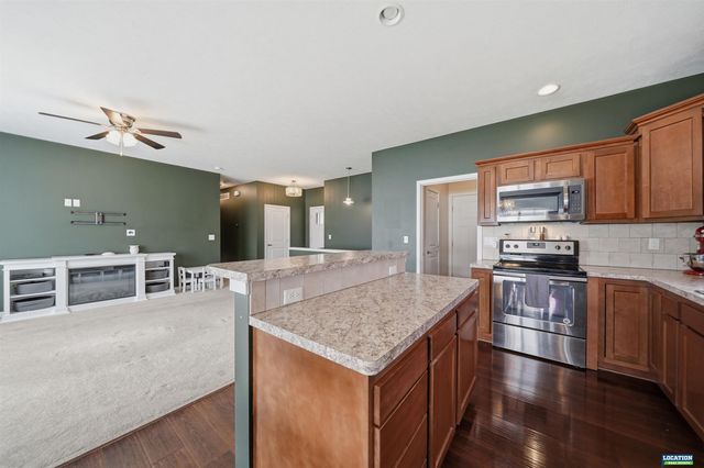 2855 W Rose Street, Lincoln, NE 68522