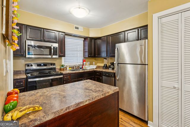 11 Mountain View Court, Waleska, GA 30183