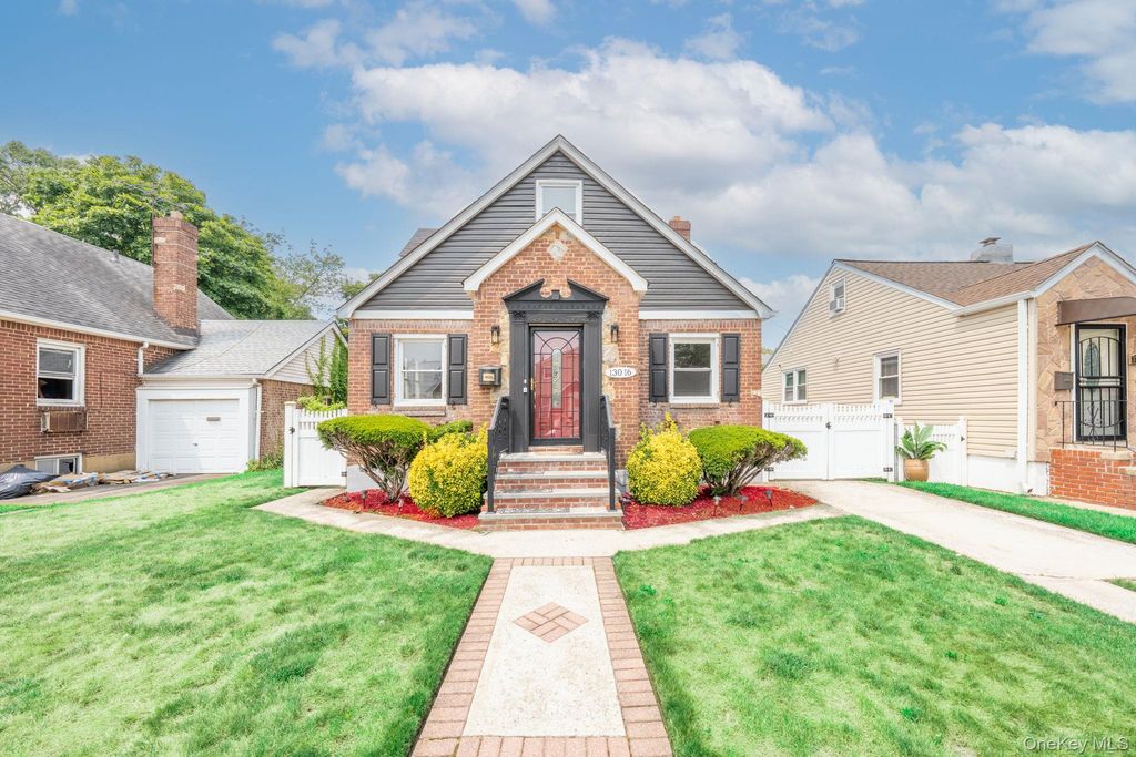 13016 232nd Street, Laurelton, NY 11413