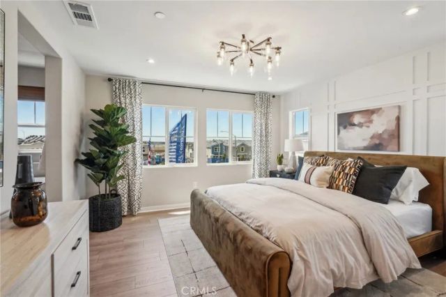 6366 Moonfire Lane, Fontana, CA 92336