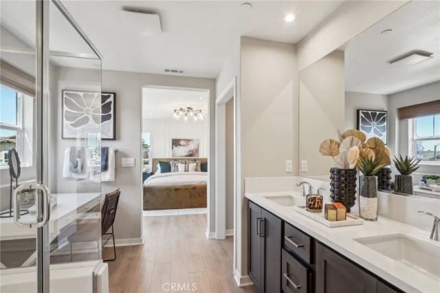 6366 Moonfire Lane, Fontana, CA 92336