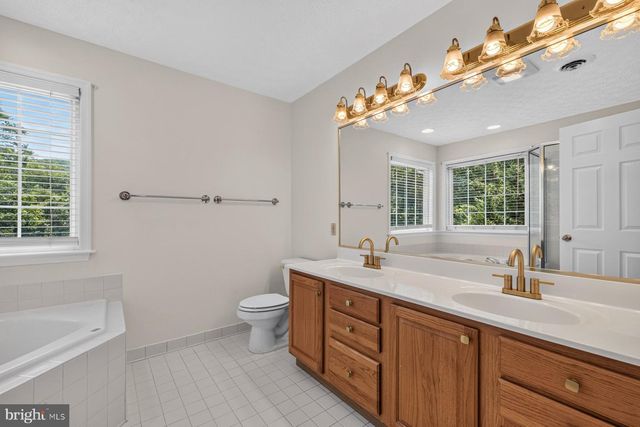450 MORGAN FORD RD, Front Royal, VA 22630
