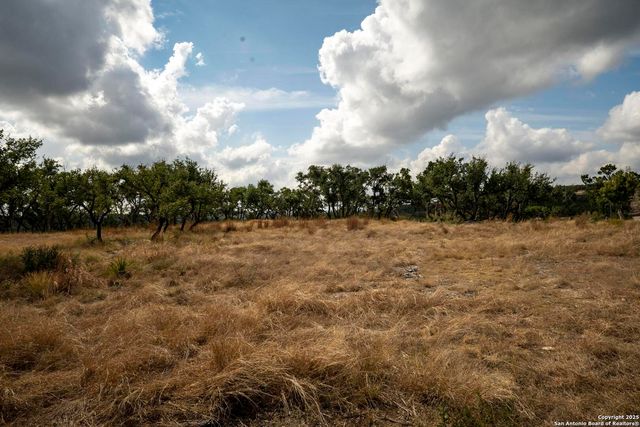 322 Mitchell Dr, Spring Branch, TX 78070