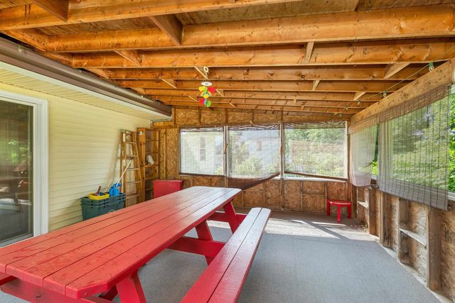 23 Merrimac Street, Laconia, NH 03246
