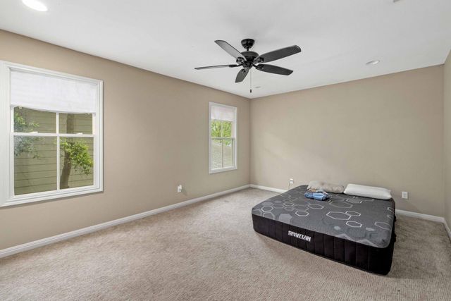 3822 Ridgelea DR B, Austin, TX 78731
