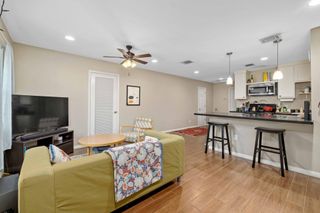 3822 Ridgelea DR B, Austin, TX 78731