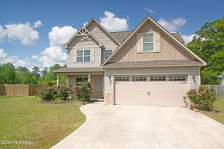 165 Old Wilmington Road, Jacksonville, NC 28540