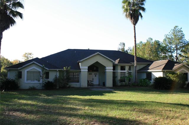 1228 SE US HIGHWAY 301, Hawthorne, FL 32640