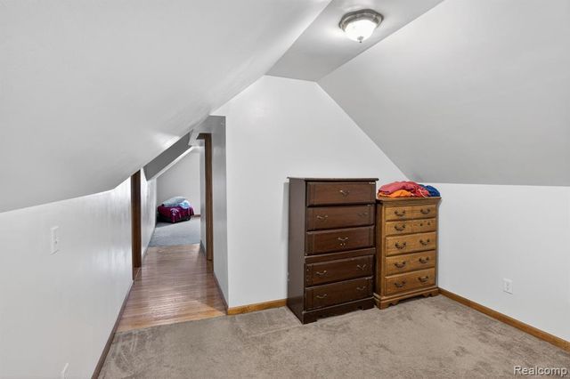 6074 Lennon Road, Swartz Creek, MI 48473