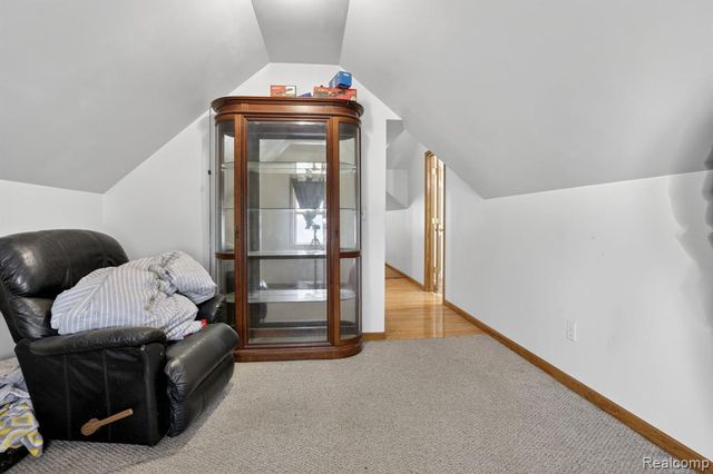 6074 Lennon Road, Swartz Creek, MI 48473