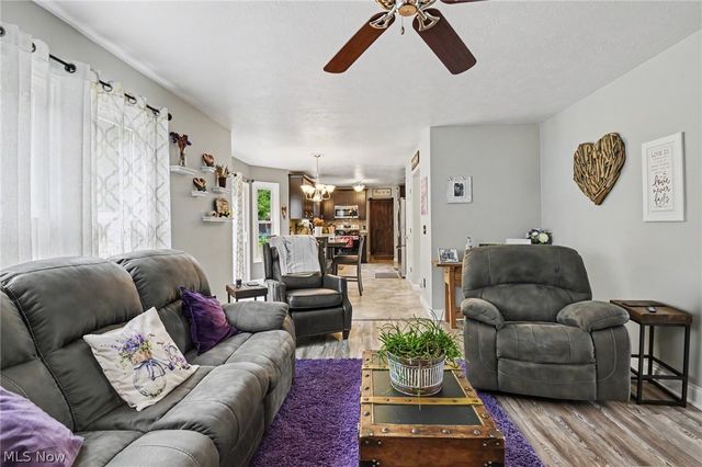 18 Morningview Circle, Canfield, OH 44406