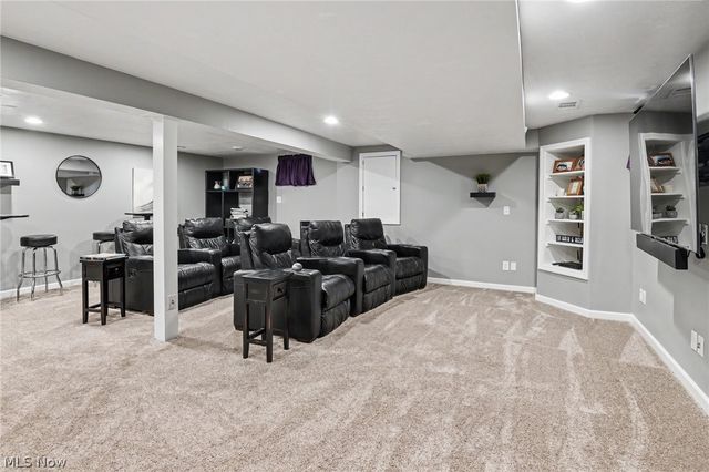 18 Morningview Circle, Canfield, OH 44406