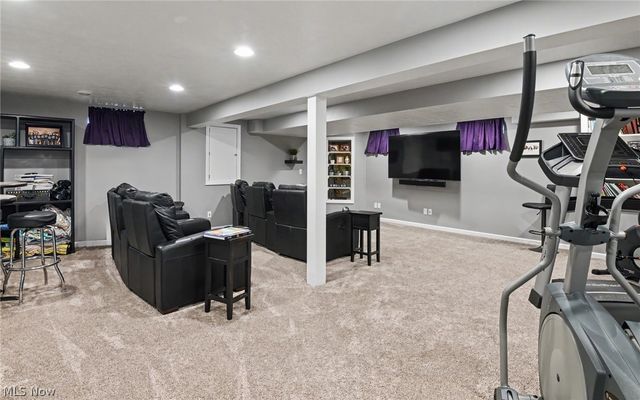 18 Morningview Circle, Canfield, OH 44406