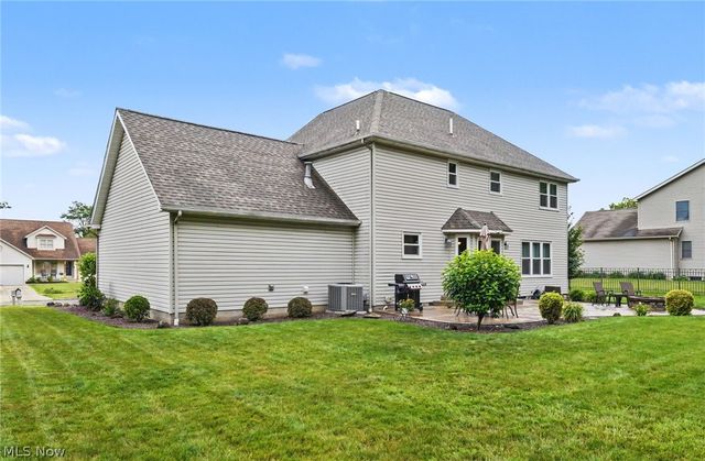 18 Morningview Circle, Canfield, OH 44406