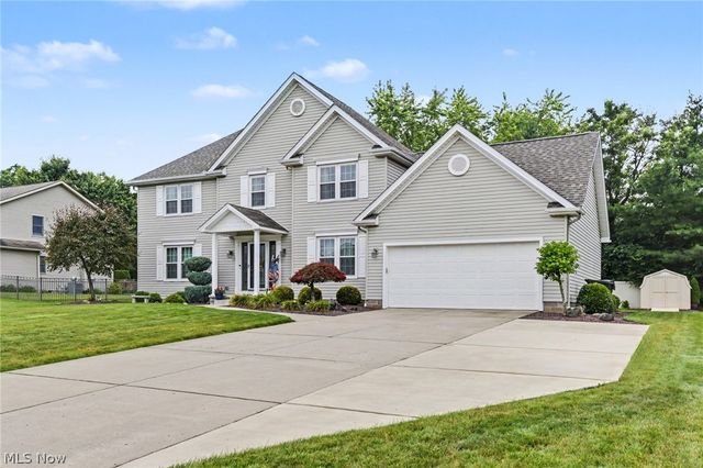 18 Morningview Circle, Canfield, OH 44406