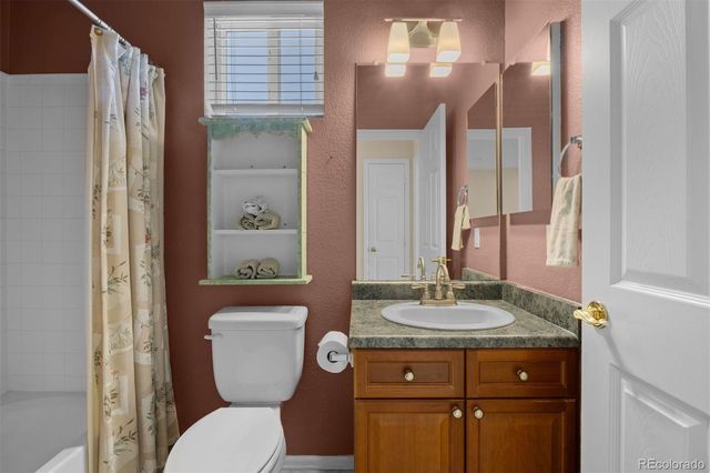 7694 S Addison Way, Aurora, CO 80016