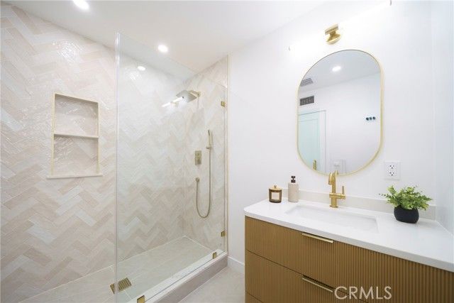 20828 Nectar, Lakewood, CA 90715